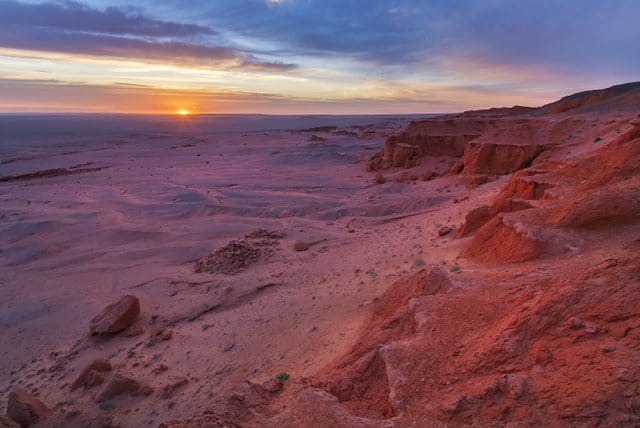 Flaming-Cliffs-where-Gobi-Desert-Dinosaurs-were-found-AdventureDinosaurs