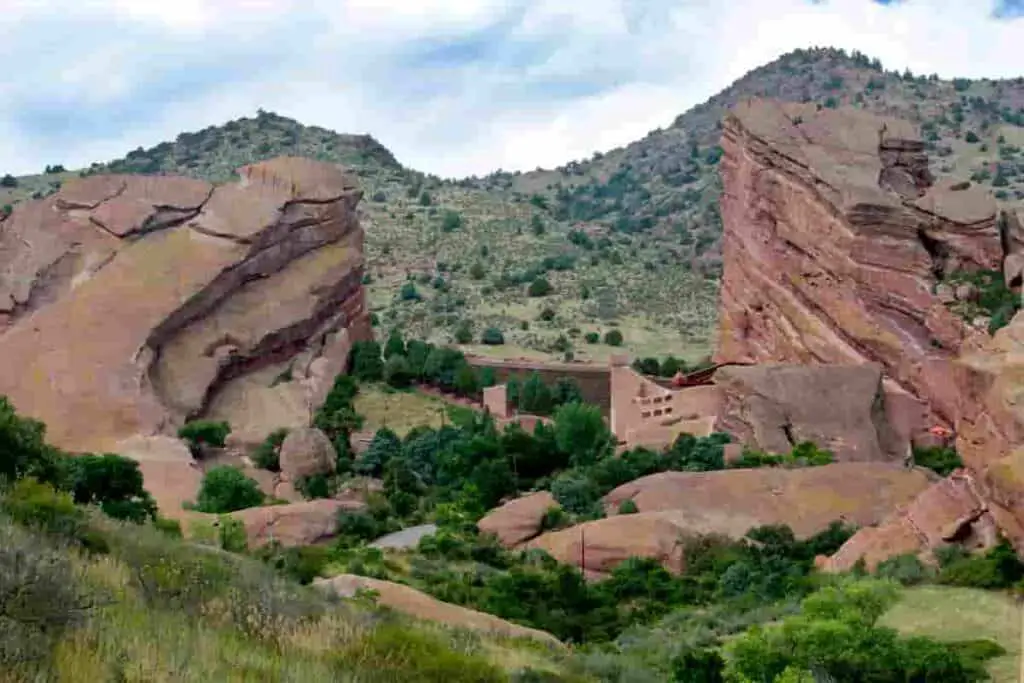 Morrison formation holds dinosaur bones